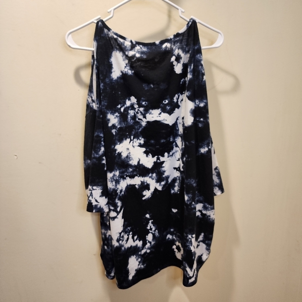 Capsule Tie Dye Cold shoulder Plus size top size 12 - Picture 6 of 12